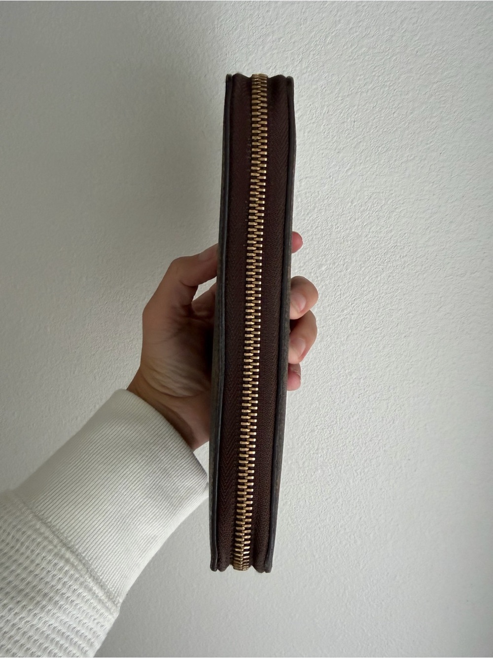 Louis Vuitton Monogram Zip Wallet in Brown and Gold-Tone - Picture 4 of 8
